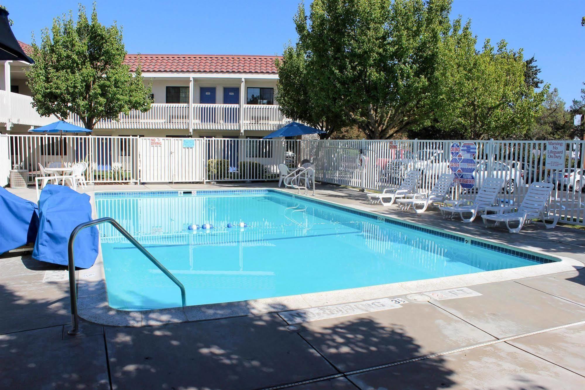 Motel 6-Paso Robles, Ca Esterno foto