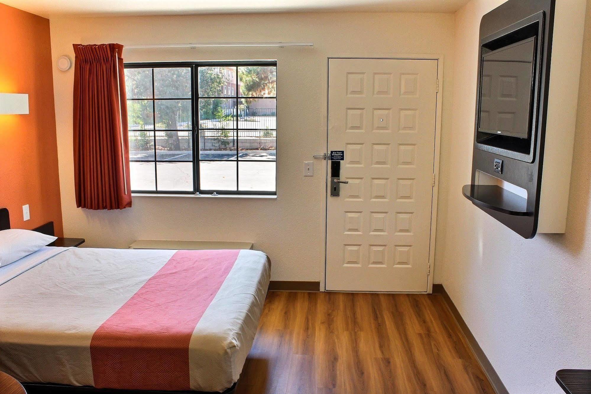 Motel 6-Paso Robles, Ca Esterno foto