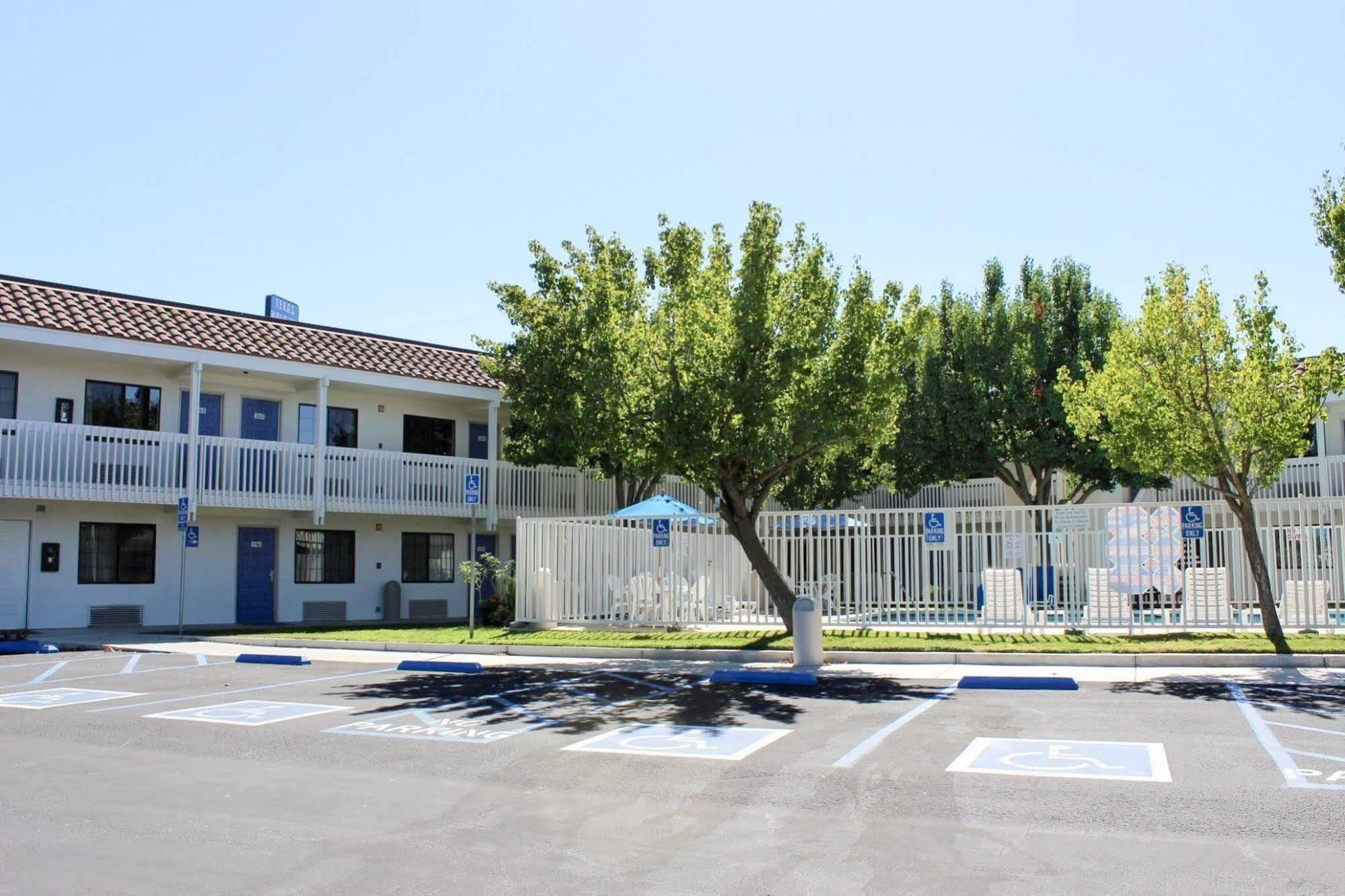 Motel 6-Paso Robles, Ca Esterno foto