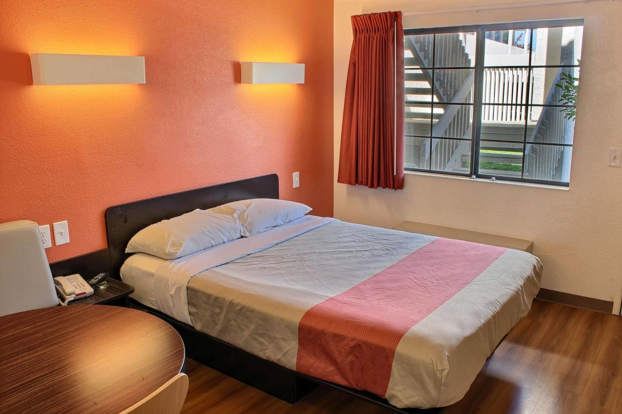 Motel 6-Paso Robles, Ca Esterno foto